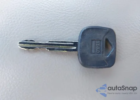 2007 Toyota Rav4 Base V6 from USA, damaged, VIN JTMBK33V476027768